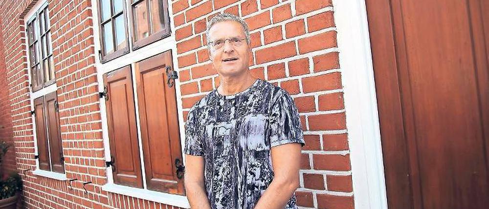 War in Potsdam spazieren. Der Kleinmachnower Autor Holger Gumprecht liebt schöne Aussichten und begrüßt die städtebaulichen Veränderungen in Potsdam. 