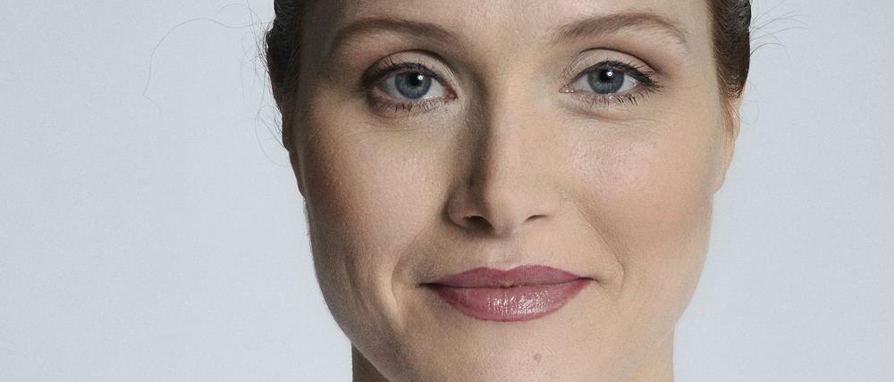 Nadine Nollau ist seit der Spielzeit 2018/2019 im Ensemble des Hans Otto Theaters.  