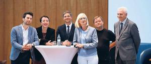 Wählbar. Dennis Hohloch (AfD), Janny Armbruster (Grüne), Mike Schubert (SPD), Martina Trauth (Linke), Lutz Boede (Die Andere) und Götz Friederich (CDU) beim PNN-Wahltalk in dieser Woche. Am Sonntag können 141 000 wahlberechtigte Potsdamer bestimmen, wer für acht Jahre der neue Potsdamer Oberbürgermeister wird.