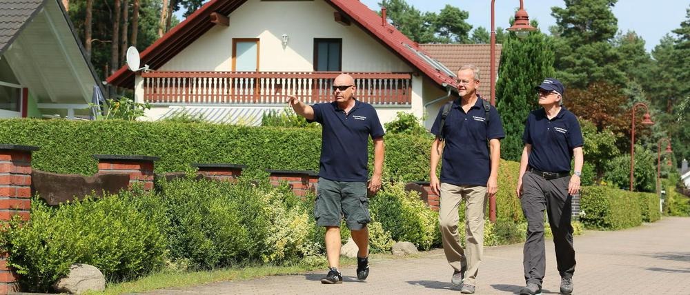 Unterwegs für mehr Sicherheit. So genannte Sicherheitspartner patroullieren ehrenamtlich durch ihre Wohnorte und unterstützen damit die Polizei.