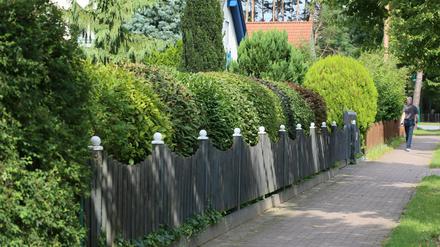 Privat versus öffentlich: Nicht nur in Teltow gibt es Streit um die Grundstücksgrenze. 