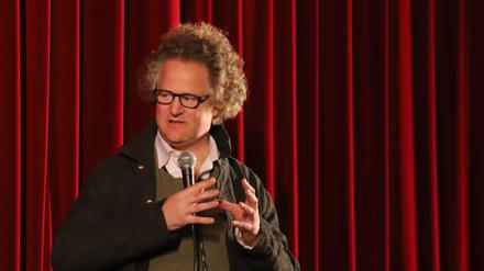 Stellte sich den Fragen des Publikums.  "Werk ohne Autor" Regisseur Florian Henckel von Donnersmarck im Babelsberger Thalia-Kino. 