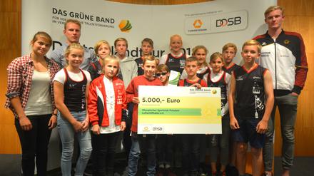 Die Kanustars von morgen. Für seine vorbildliche Talentförderung wurde der KC Potsdam mit Deutschlands wichtigstem Preis der Nachwuchssportarbeit ausgezeichnet.