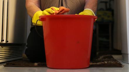 Arbeiten im Alter: Viele Brandenburger Senioren können sich die Rente nicht leisten.