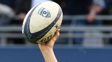 Punktejagd mit dem Leder-Ei. Rugby gehört zu den härtesten, aber zugleich fairsten Sportarten.