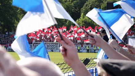 Der Großteil der Fans des SV Babelsberg ist friedlich, doch einige nutzen die Fußballbühne für Krawalle. 
