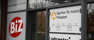 Die Arbeitslosigkeit in Brandenburg sinkt auf ein Rekordtief. 