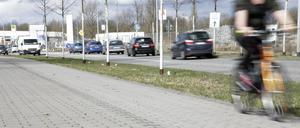 In Potsdam braucht es auch einen Solarradweg, der sich selbst beleuchten und von Eis befreien kann.