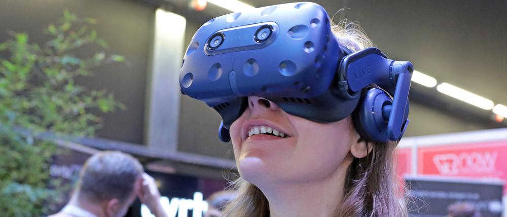 Rund 500 Konferenz-Teilnehmer trafen sich in Babelsberg – dabei ging es auch um „Virtual Reality“.