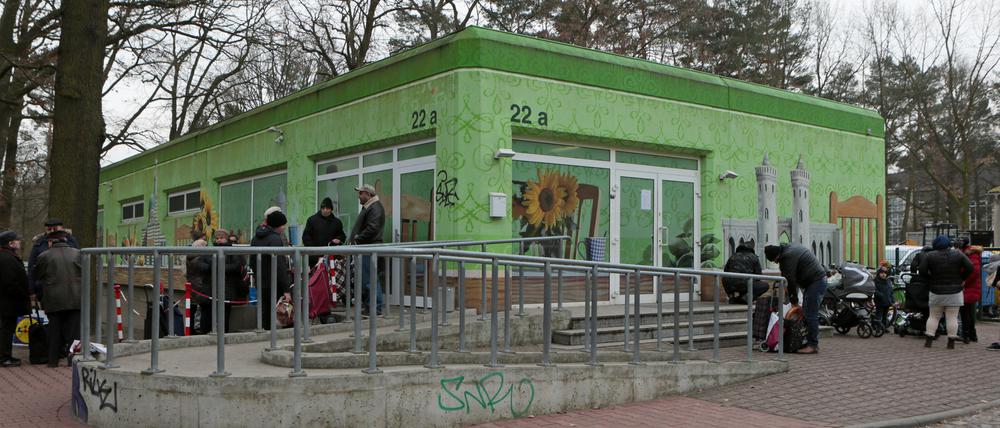 Die Ausgabestelle der Potsdamer Tafel in der Drewitzer Straße.