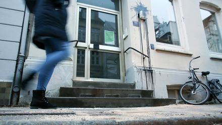 Unbekannte attackierten das Haus, in dem Olaf Scholz in Hamburg lebt.