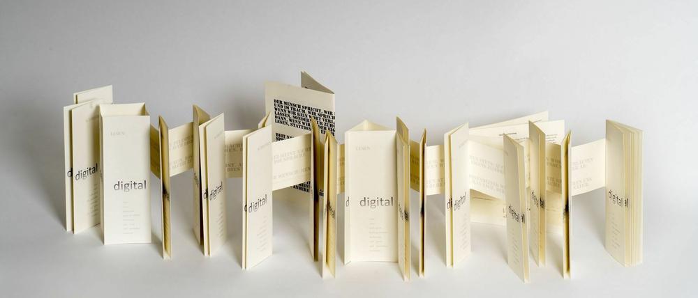 Buchkunst aus dem Galerie Vevais Verlag.