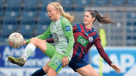 Intensives Prestigeduell. Zwischen Turbine und Wolfsburg geht es stets ordentlich zur Sache. 