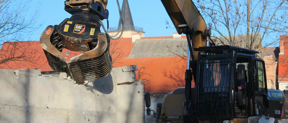 Kerngelände soll der Nieplitzpark sein - hierfür müssen Garagen abgerissen werden.