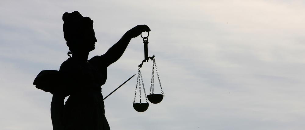 Der 64-Jährige aus Stahnsdorf wurde wegen Mordes verurteilt - und nun wieder freigelassen.