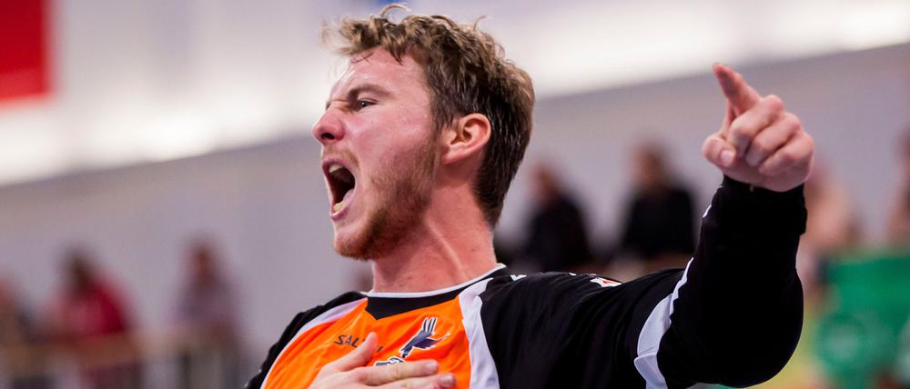 Pure Leidenschaft. Zwischen den Pfosten reißt Fabian Pellegrini durch seine Leistungen das VfL-Team mit.
