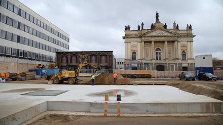 Das Rechenzentrum und das Fundament für den Wiederaufbau des Turms der Garnisonkirche in Potsdam.