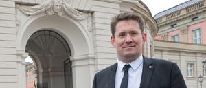 Péter Vida wurde mit 98 Prozent der Stimmen auf einem Parteitag als Spitzenkandidat für die Landtagswahl bestimmt.