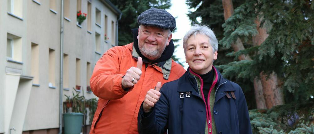 Gewog-Kritiker Andrea Heiser-Reichert und Stephan Hoffstadt, Initiatoren des zweiten Michendorfer Bürgerbegehrens.