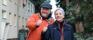 Gewog-Kritiker Andrea Heiser-Reichert und Stephan Hoffstadt, Initiatoren des zweiten Michendorfer Bürgerbegehrens.