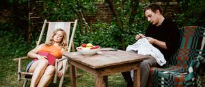 Leben im Paradies? Evelyn und Adam sind sich nicht sicher. 