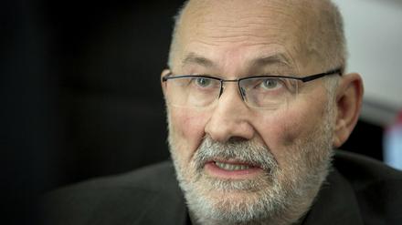 Die Staatsanwaltschaft hatte alle Ersuchen Mahlers und sogar der JVA Brandenburg/Havel für eine Entlassung abgelehnt.