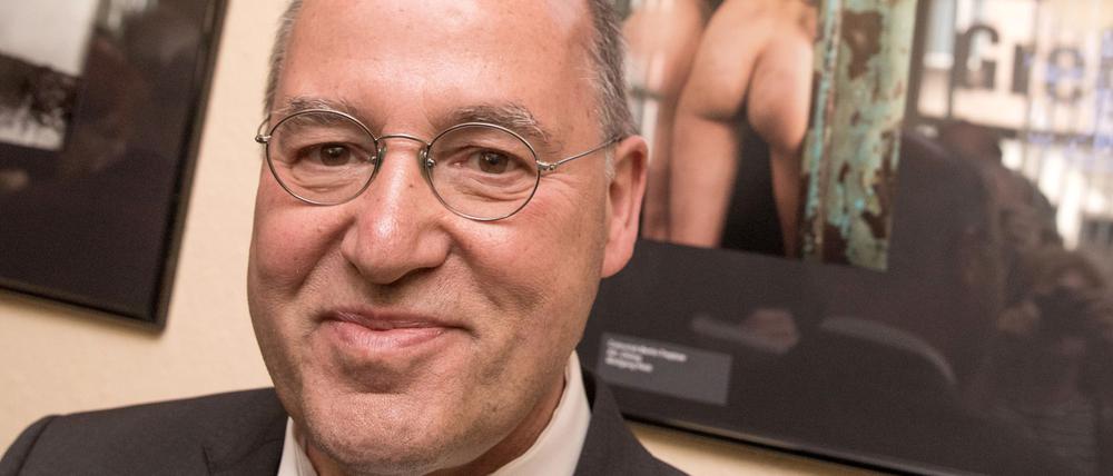 Der Politiker Gregor Gysi diskutiert am Donnerstag in der Potsdamer Schinkelhalle.
