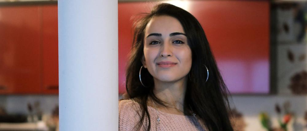 Das erste Jahr nach ihrer Flucht war Jian mit ihrer Familie in Dresden, eine Schule besuchte sie aber erst in Potsdam. 