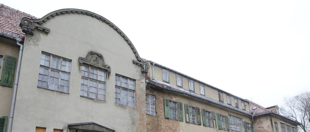 Seit 25 Jahren verfällt das ehemalige Sanatorium.