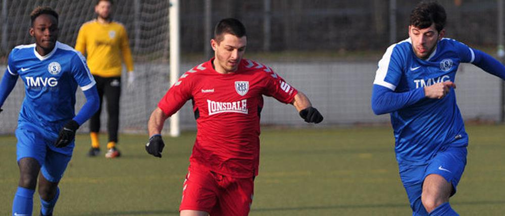 Neu bei Nulldrei. Bogdan Rangelov dribbelt jetzt für den SVB auf.