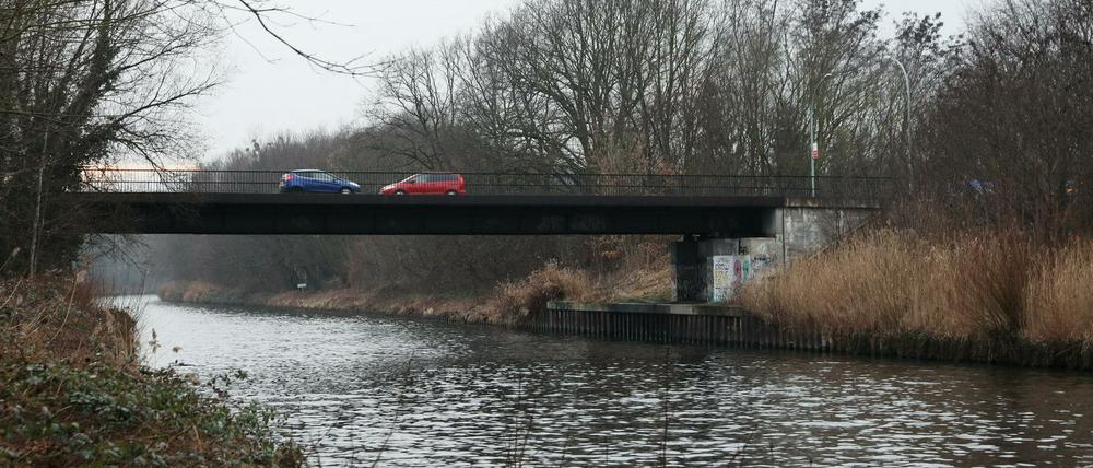 Die Teltower Rammrath-Brücke müsste dringend saniert werden.