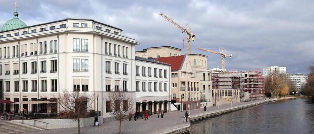 Die SPD will das Ufer an der Alten Fahrt in Adolf-Miethe-Ufer umbenennen.