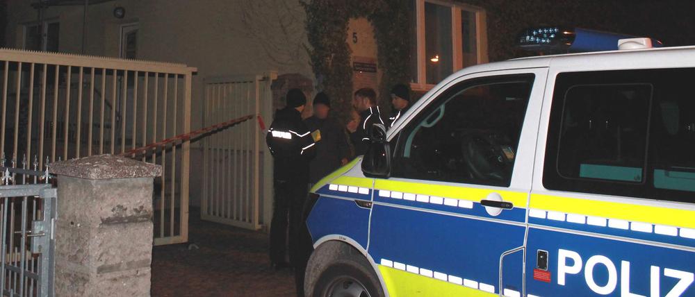 Auf dem Grundstück dieses Hauses hat sich die Tat ereignet.