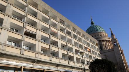 Die Pro Potsdam würde bei einer Sanierung des Staudenhof-Wohnblocks deutliche Verluste machen.
