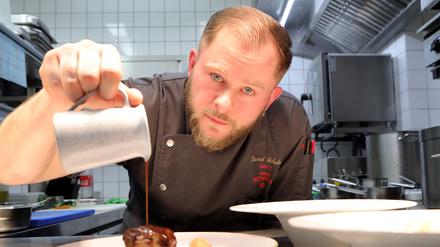 Ausgezeichnet: Küchenchef David Schubert vom Kochzimmer erkocht sich wieder einen Stern.