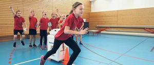 Spaß am Tempo. Auf dem Parcours testeten die Pappelhain-Grundschüler ihr Reaktionsvermögen, Beweglichkeit und Sprintvermögen.