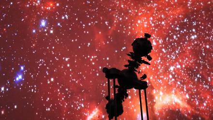 Im Urania Planetarium macht die alte Technik Probleme.