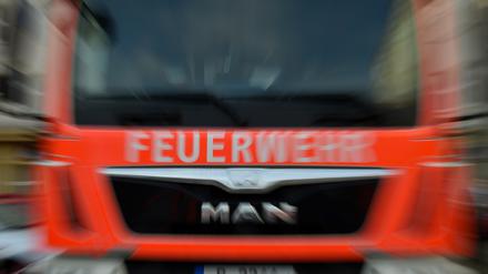 Die Feuerwehr rückte mit zehn Mann an.  