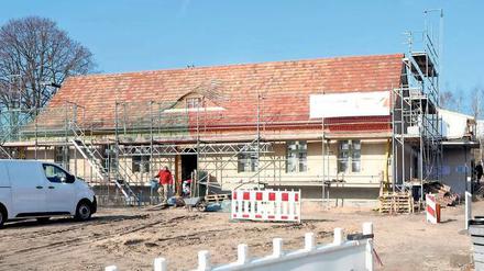 Denkmal des Monats. Das Lindowsche Haus wird derzeit noch saniert und umgebaut. Die Gebäude sollen bereits im Mai fertig sein. Dann sollen der Bürgerservice und eine neue Touristeninformation einziehen.