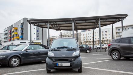 Anwohner in Drewitz hätten es sich nicht so weit zu ihren Parkplätzen, argumentiert die Pro Potsdam. 