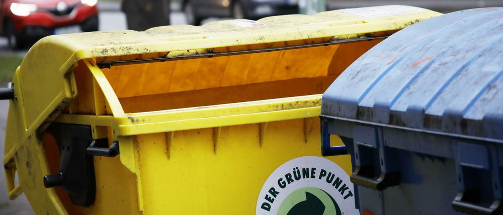 Das Rathaus soll nun prüfen, ob die Gelbe Tonne in Potsdam bald durch eine neue Wertstofftonne Plus ersetzt werden könnte.