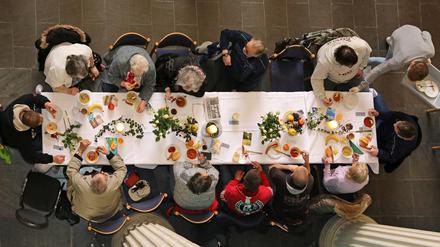 "Gedeckter Tisch" in der Nikolaikirche am Alten Markt.