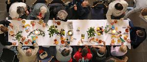 "Gedeckter Tisch" in der Nikolaikirche am Alten Markt.