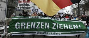 Auch wegen der Zusammenarbeit mit dem Verein "Zukunft Heimat" aus dem Raum Cottbus steht die AfD stärker im Blick des Verfassungsschutzes.