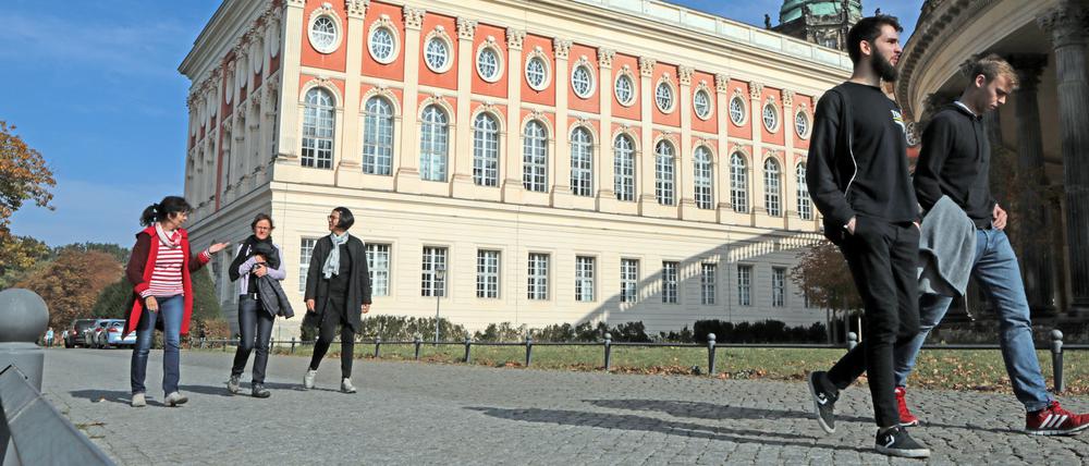 Die Studie bescheinigt der Uni Potsdam zudem eine besonders international ausgerichtete Gestaltung des Studiums.