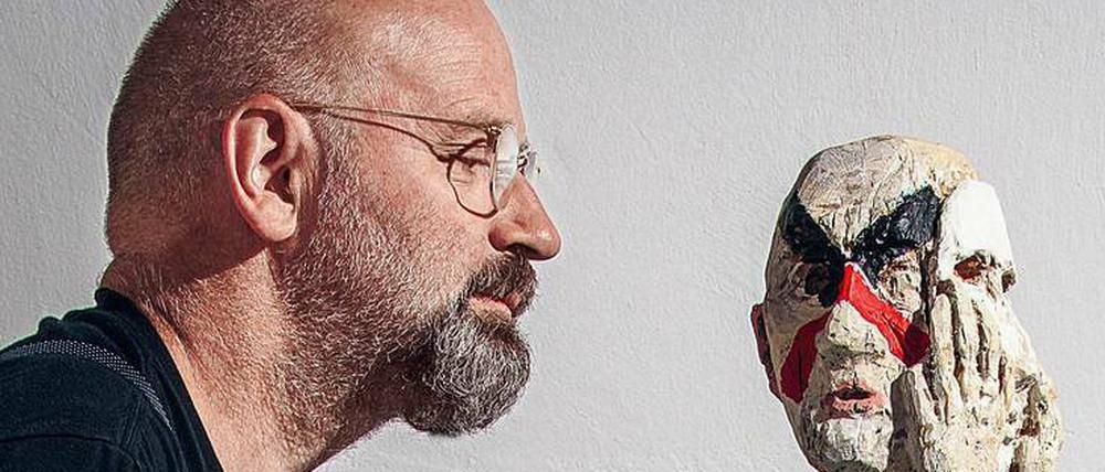 Der Kleinmachnower Künstler Rainer Ehrt.