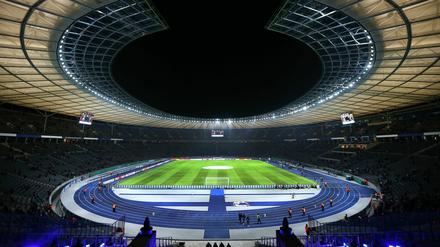 In einem Fall wurden gefälschte Tickets für ein Spiel im Berliner Olympiastadion verkauft.