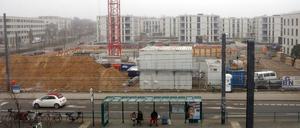 Auf der Baustelle Georg-Herrmann-Allee/Kiepenheuer Straße werden derzeit die Tiefgaragen gebaut – bis 2020 soll das Karree entwickelt sein.