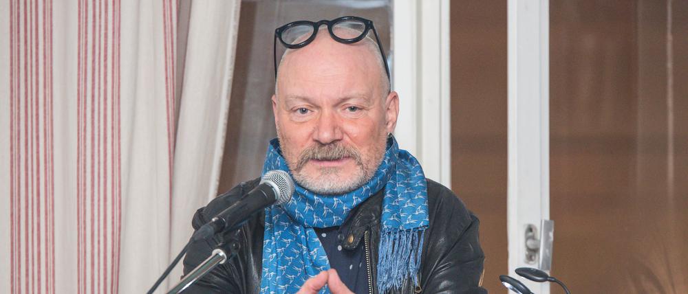 Carsten Wist in seinem Potsdamer Buchladen.