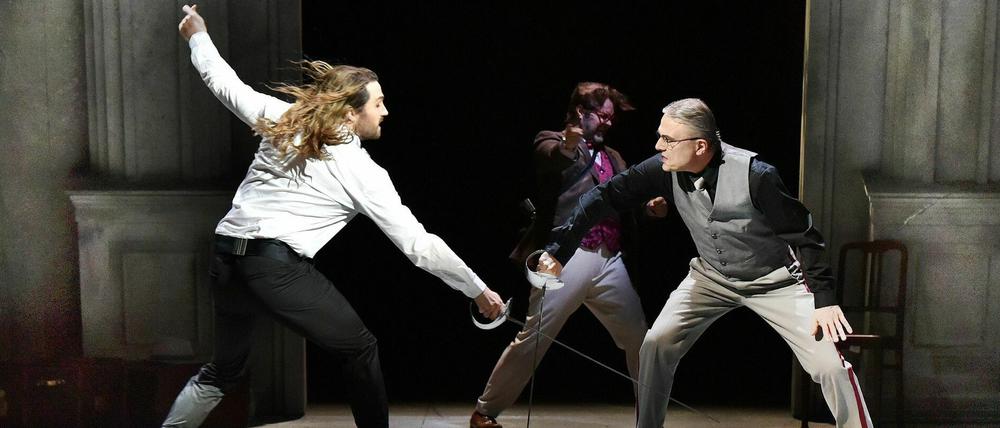 Kämpferisch bis in den Tod. Christian Henneberg als Don Giovanni (l.) und Ulrich Schneider als Komtur.